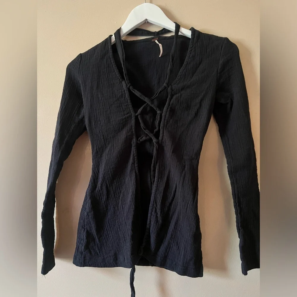 Free people Black lace up Tie Front Ribbed Top fitted sexy xs revolve sheath